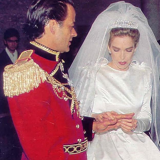 La archiduquesa Sofía de Habsburgo en su boda con el príncipe Mariano-Hugo von Windisch-Grätz. 