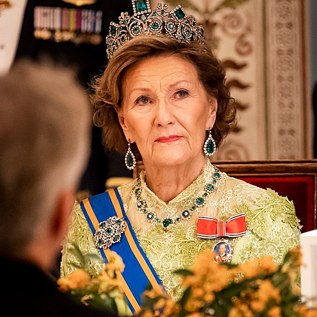 Máxima preocupación por la salud de la reina Sonia de Noruega: «Fue hospitalizada por falta de aire»