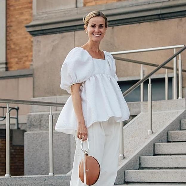 Los tops con peplum son la nueva tendencia favorita de las mejor vestidas