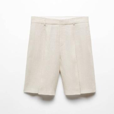 Imagen secundaria 1 - Blusa fluida rayas - studio de Massimo Dutti (89,95€)/ Bermudas 100% lino de Mango (39,99€)/ Bota tacón piel de Massimo Dutti (179€)