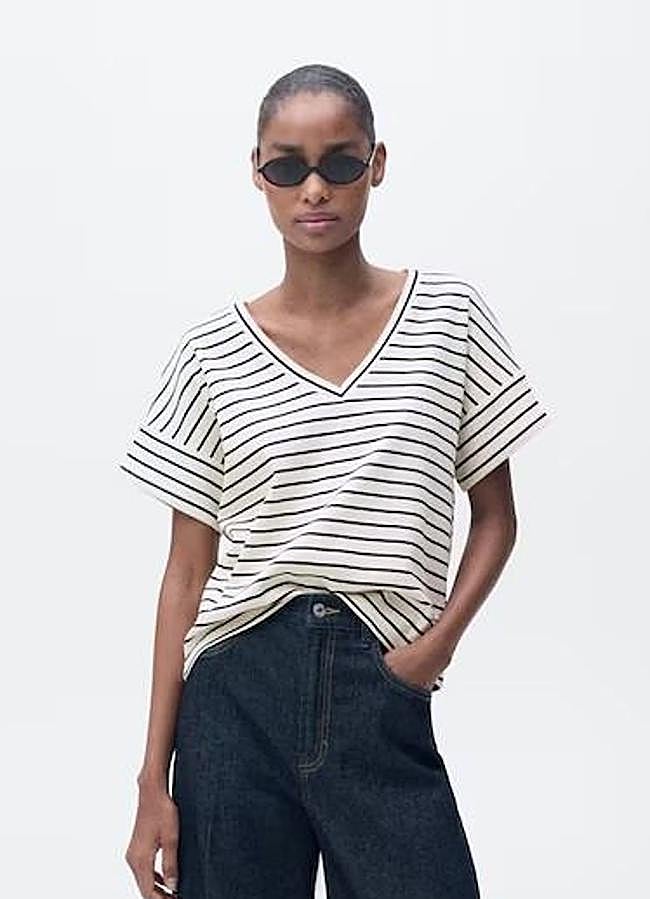 Imagen - Camiseta de rayas con escote de pico