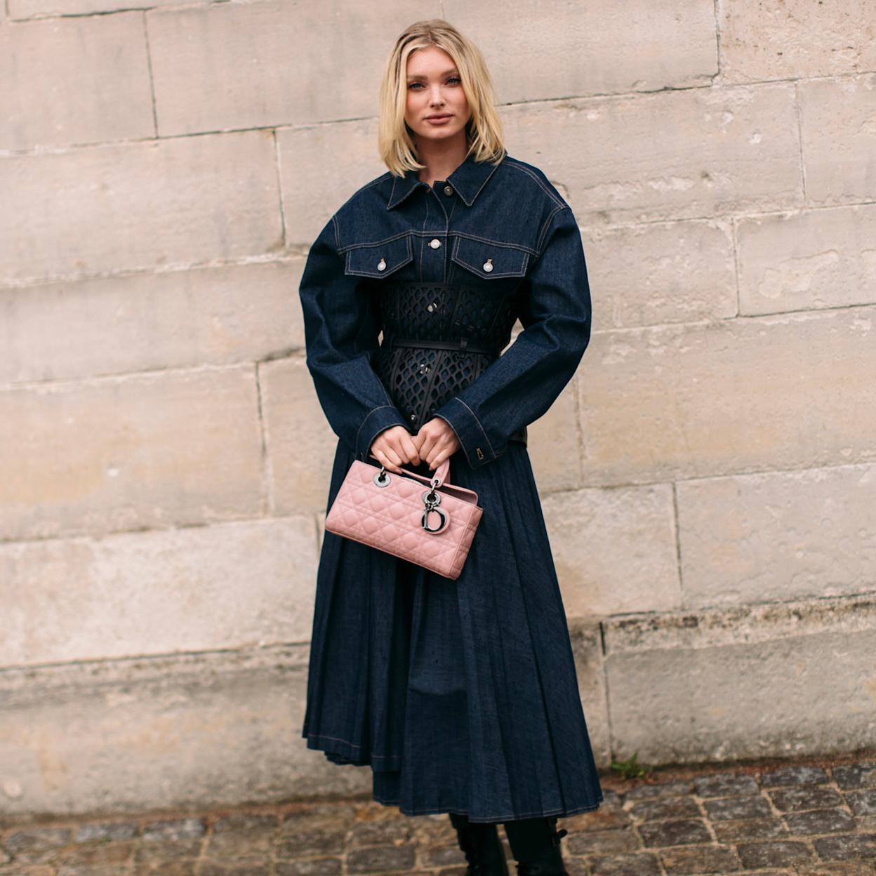 Las faldas de tiro alto quedan bien a todas. 