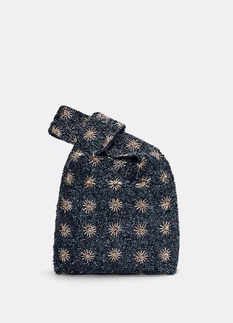 Imagen - Bolso con abalorios de Pull & Bear (35,99 euros)