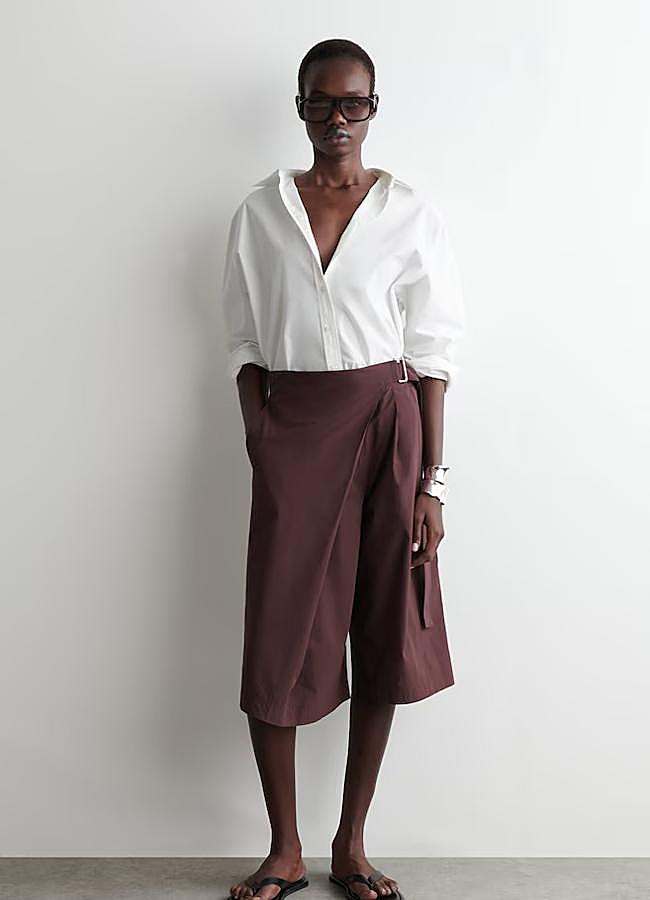 Imagen - Bermudas cruzadas en burdeos de COS.