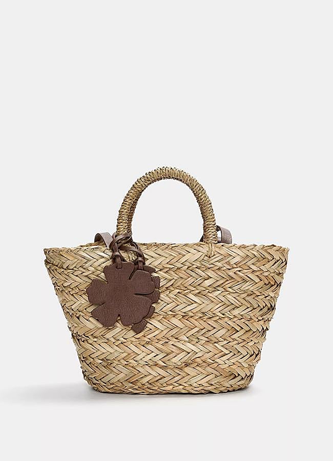 Imagen - Capazo personalizable de Pull & Bear (25,99 euros).