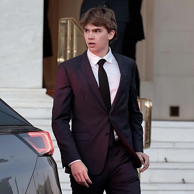 Miguel Urdangarin cumple 23 años sin que sepamos a ciencia cierta dónde vive o para quién trabaja. 