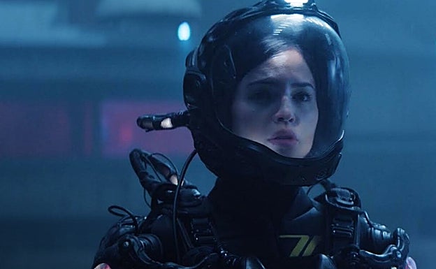 La película de terror espacial de Eiza González que recuerda a Alien y que está triunfando en Prime Video
