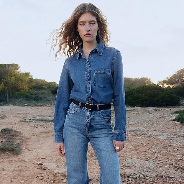 Aquí están las camisas vaqueras que no pueden faltar en tu armario de primavera tengas la edad que tengas