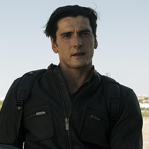 Yon González da vida al villano protagonista de Memento Mori.