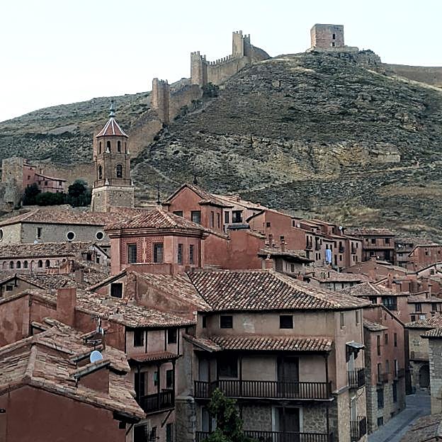 El pueblo más bonito de España que tiene misterios ocultos, historias de duendes y fantasmas en un entorno único