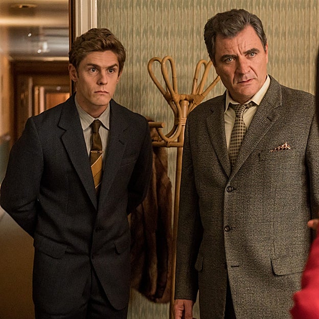 Esteban (Patrick Criado) y Artur (Àlex Brendemühl) moverán cielo y tierra para encontrar la canción perfecta.