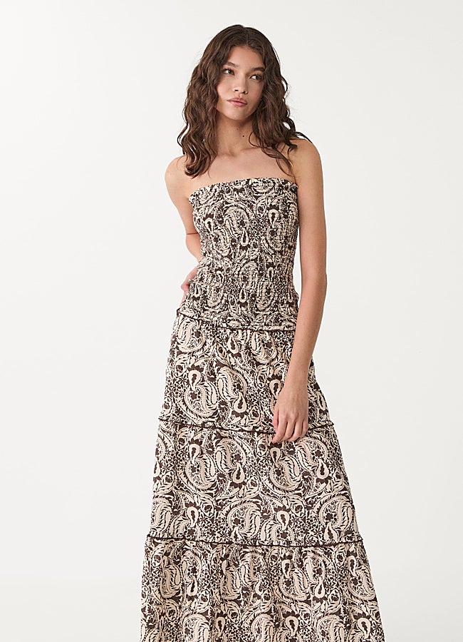 Imagen - Vestido midi de cuerpo elástico de Stradivarius.