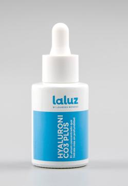 Imagen secundaria 2 - Esta dermatóloga tiene el truco para decir adiós a los labios agrietados: ni bálsamo ni aceite, necesitas un sérum