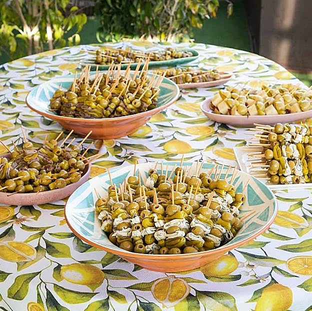 Las barras de gildas que el bar madrileño Doble y Gilda prepara para eventos privados. 