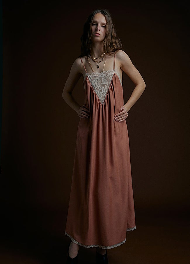 Imagen - Vestido largo encaje Sfera.