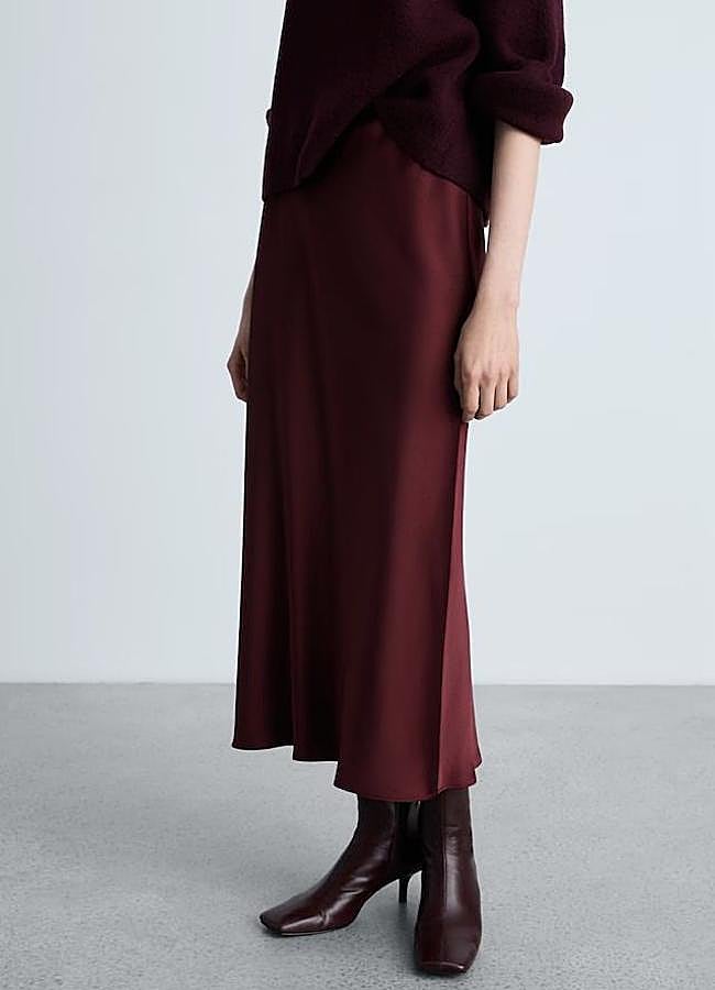 Imagen - Falda de satén burdeos