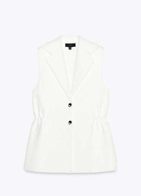 Imagen - Chaleco blanco de Zara (29,99 euros)