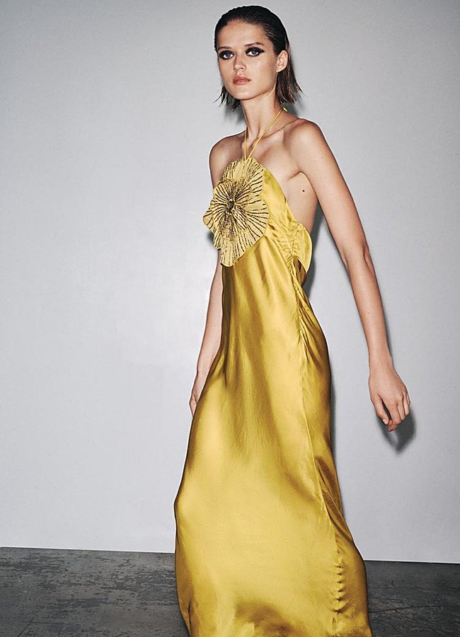 Imagen - Vestido fiesta satinado de Zara.