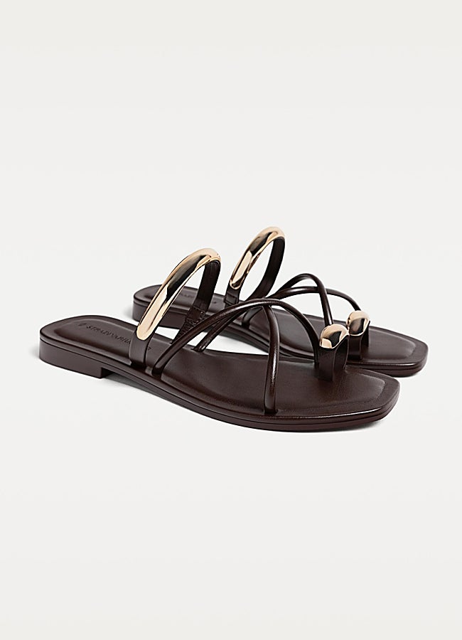 Imagen - Sandalias planas Stradivarius.