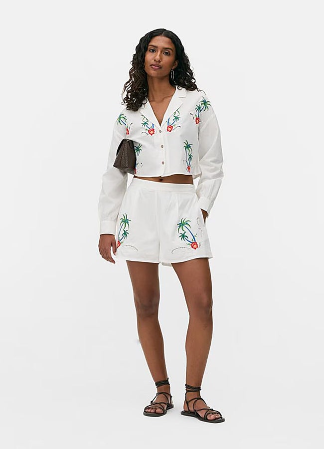 Imagen - Pantalones con bordado Primark.