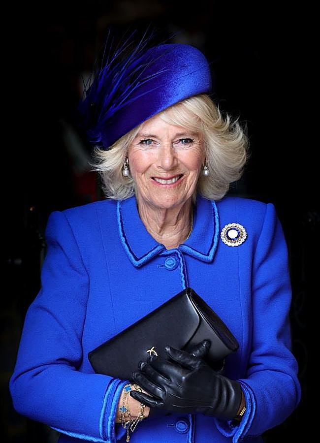 Imagen - La reina Camilla con el broche ruso de zafiros. Foto: Getty