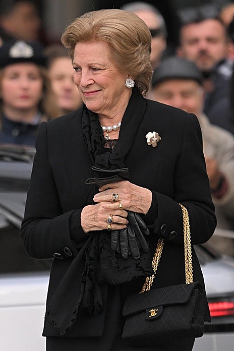 La reina más elegante del funeral de Irene de Grecia no fue ni Sofía ni Letizia: el look de Ana María de Grecia y Dinamarca