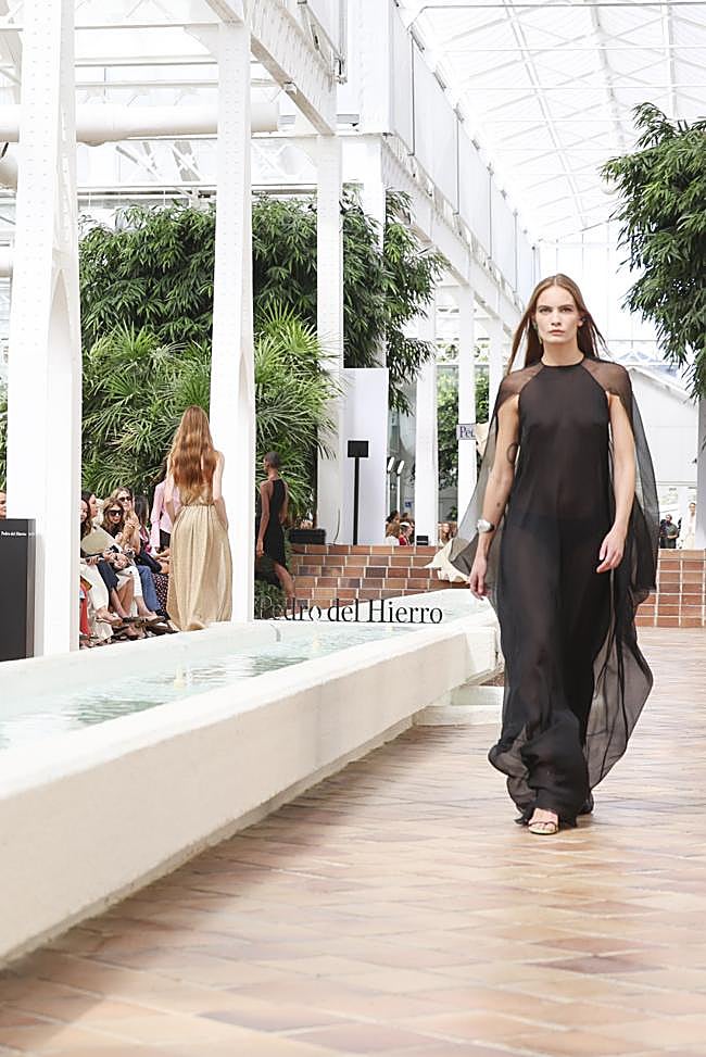 Look del desfile de Pedro del Hierro.