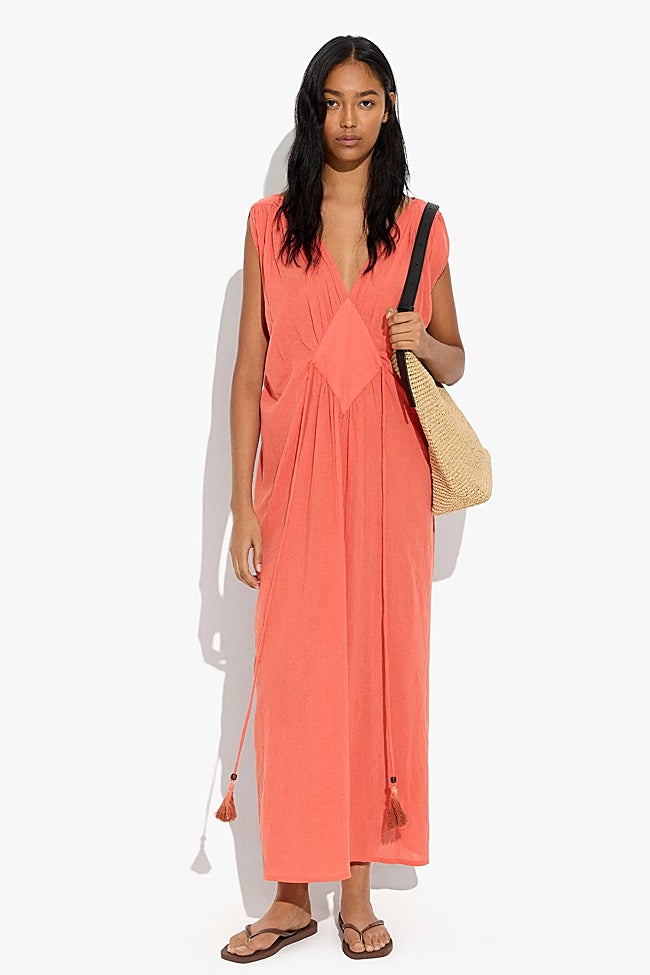 Vestido naranja de Parfois (29,99 euros)