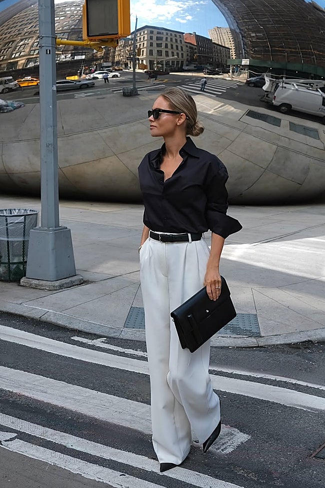 Camisa negra + pantalón blanco
