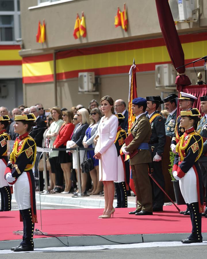 La Reina preside un homenaje a la Guardia Civil en Vitoria