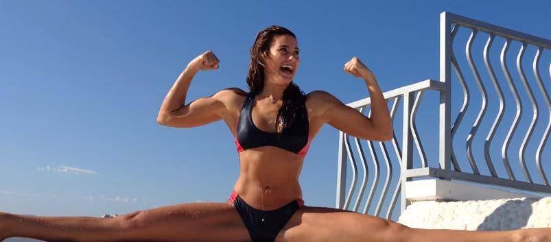 La hija de Jean-Claude Van Damme pega fuerte