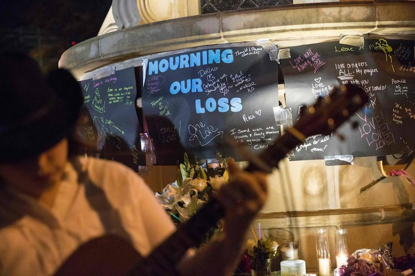 El ataque a un club de Orlando, en imágenes