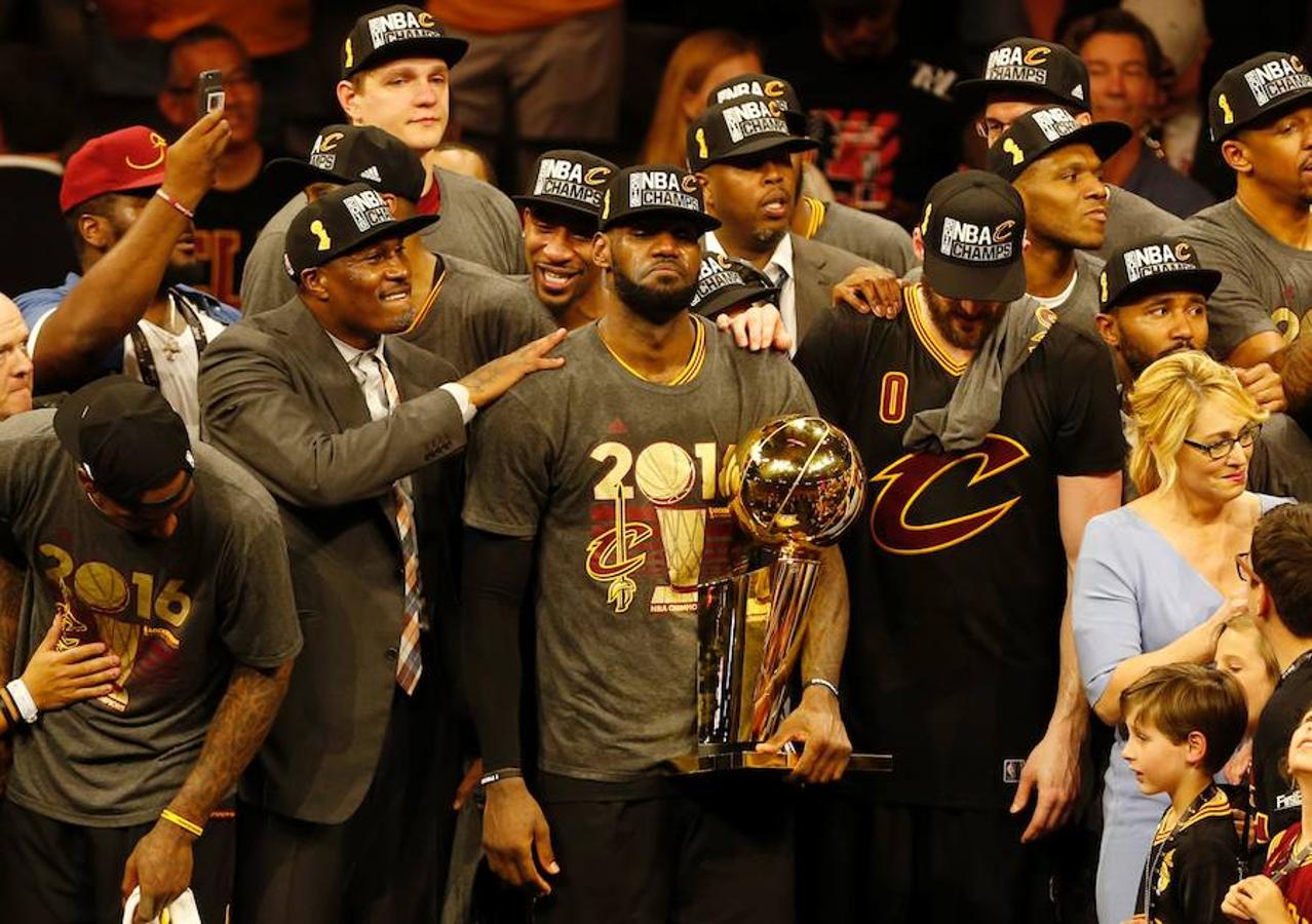 La victoria de los Cavaliers desata la locura en Cleveland