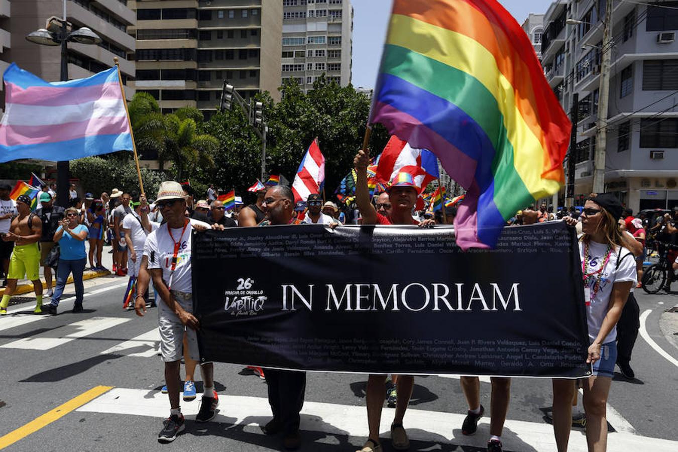 En el día del orgullo gay de Puerto Rico se recuerda a las víctimas de Orlando.