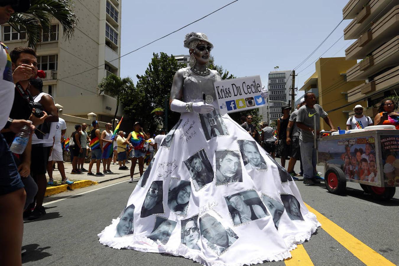 En el día del orgullo gay de Puerto Rico se recuerda a las víctimas de Orlando.