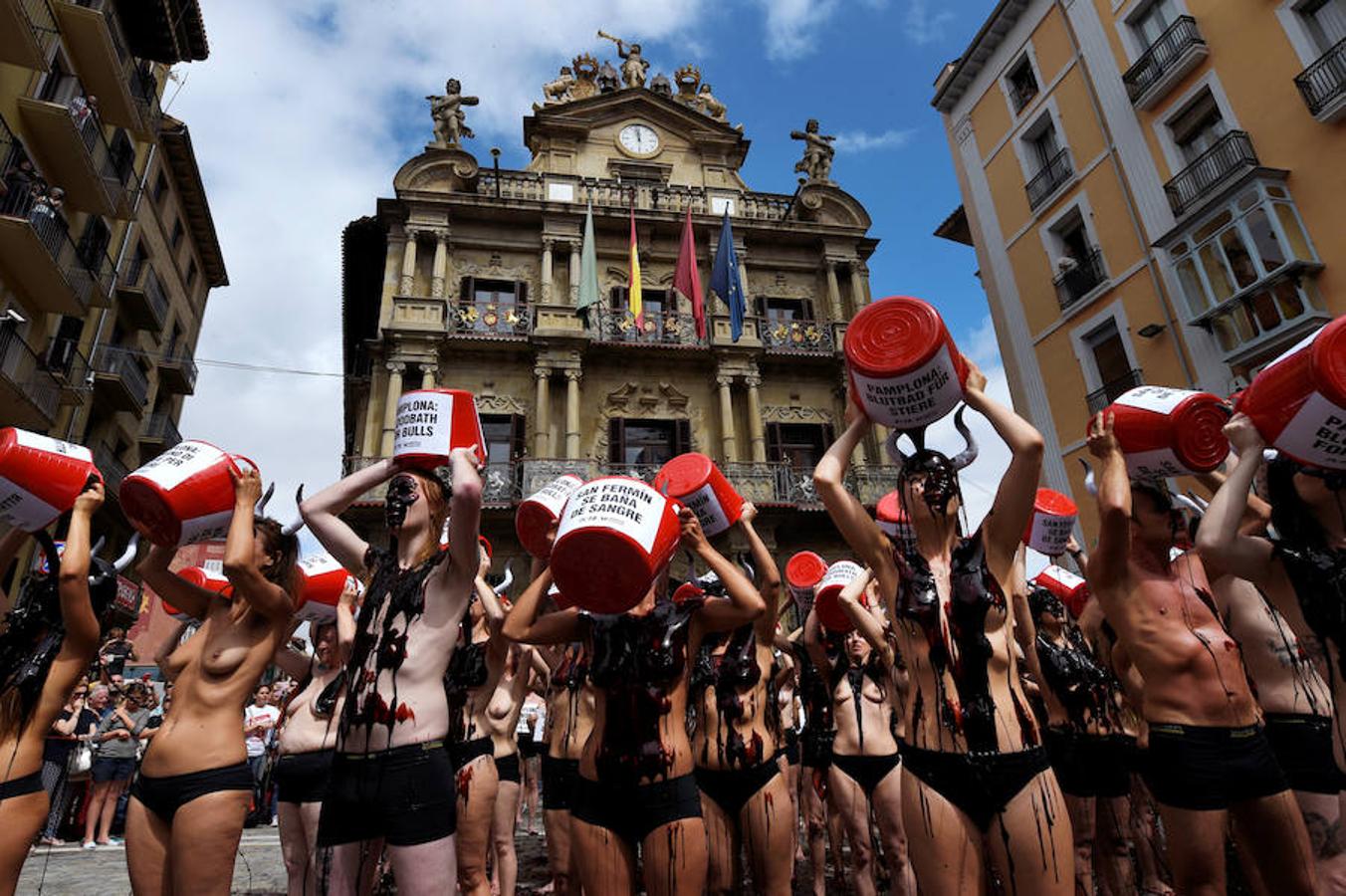 Protesta animalista pre-sanfermines