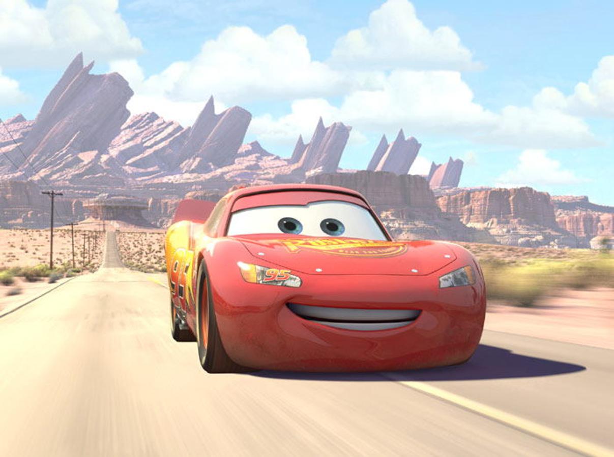 Una escena de la película de 'Cars' en la que Rayo McQueen recorre la Ruta 66 americana.