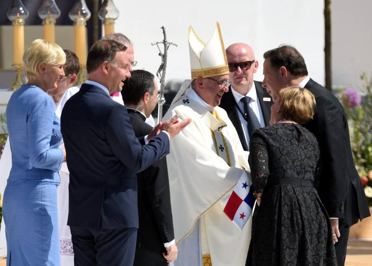 El Papa clausura la JMJ de Polonia con una misa multitudinaria