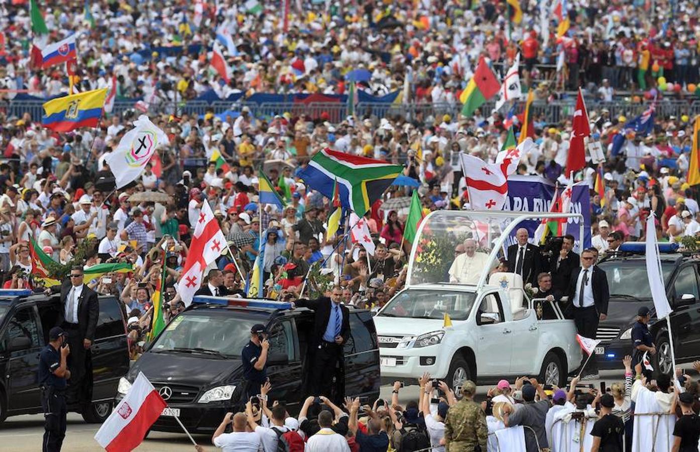 El Papa clausura la JMJ de Polonia con una misa multitudinaria