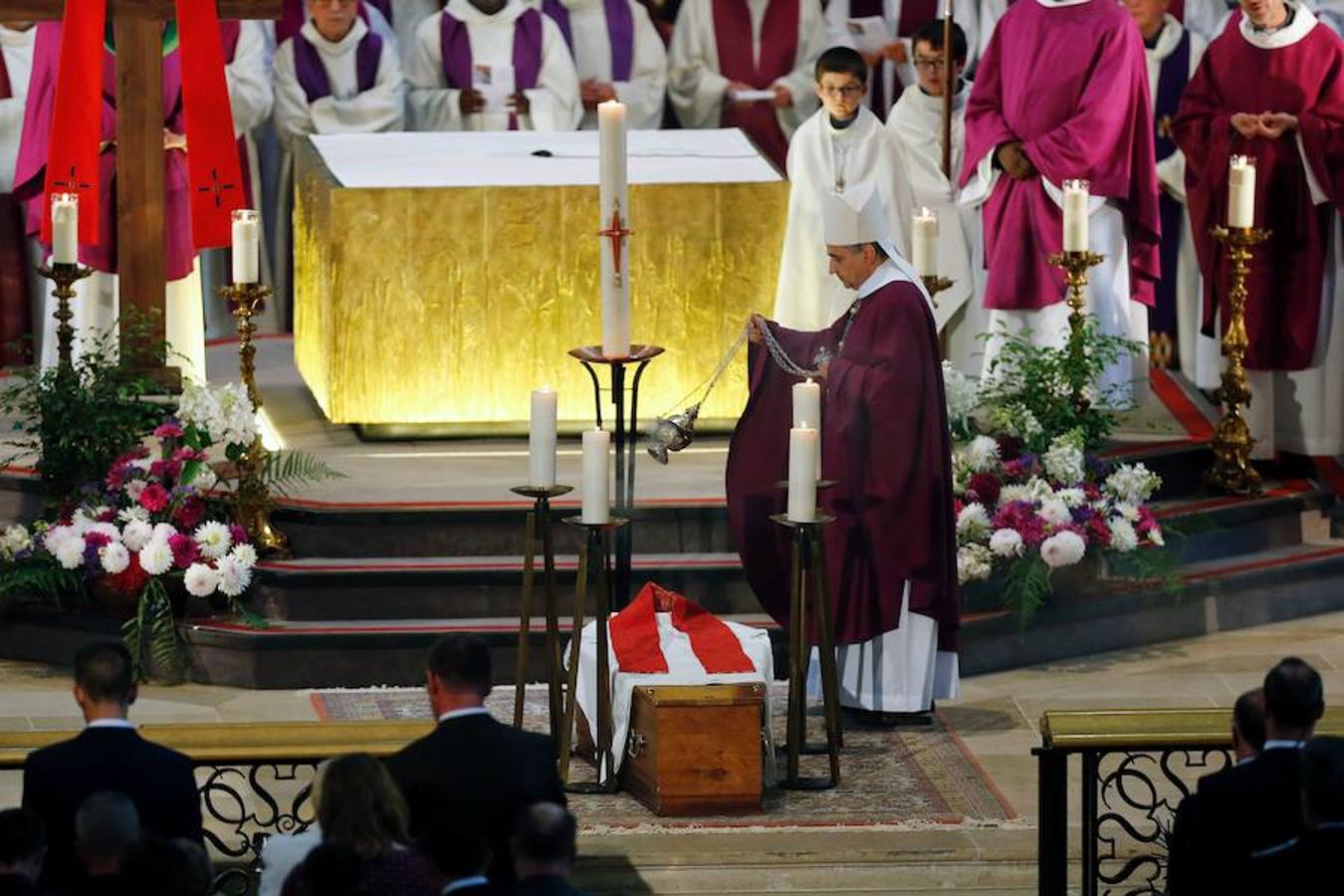 La misa ha estado presidida por el arzobispo de Ruan, Dominique Lebrun.