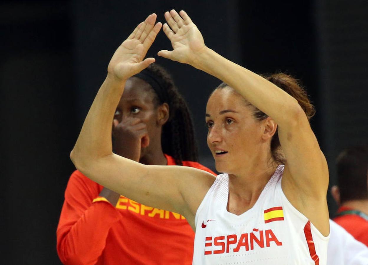 Las mejores imágenes del España - Senegal de baloncesto femenino