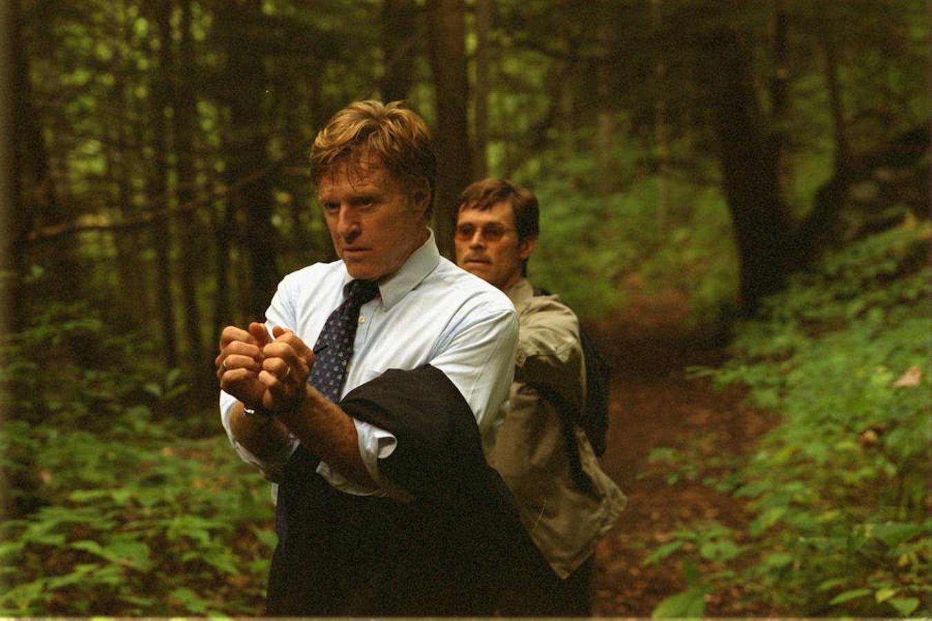 Robert Redford y Willem Dafoe en 'La sombra de un secuestro'.