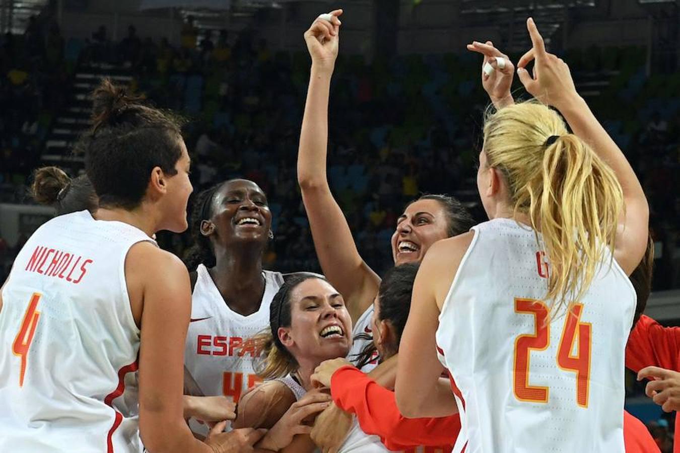 La selección femenina de baloncesto vence a Turquía