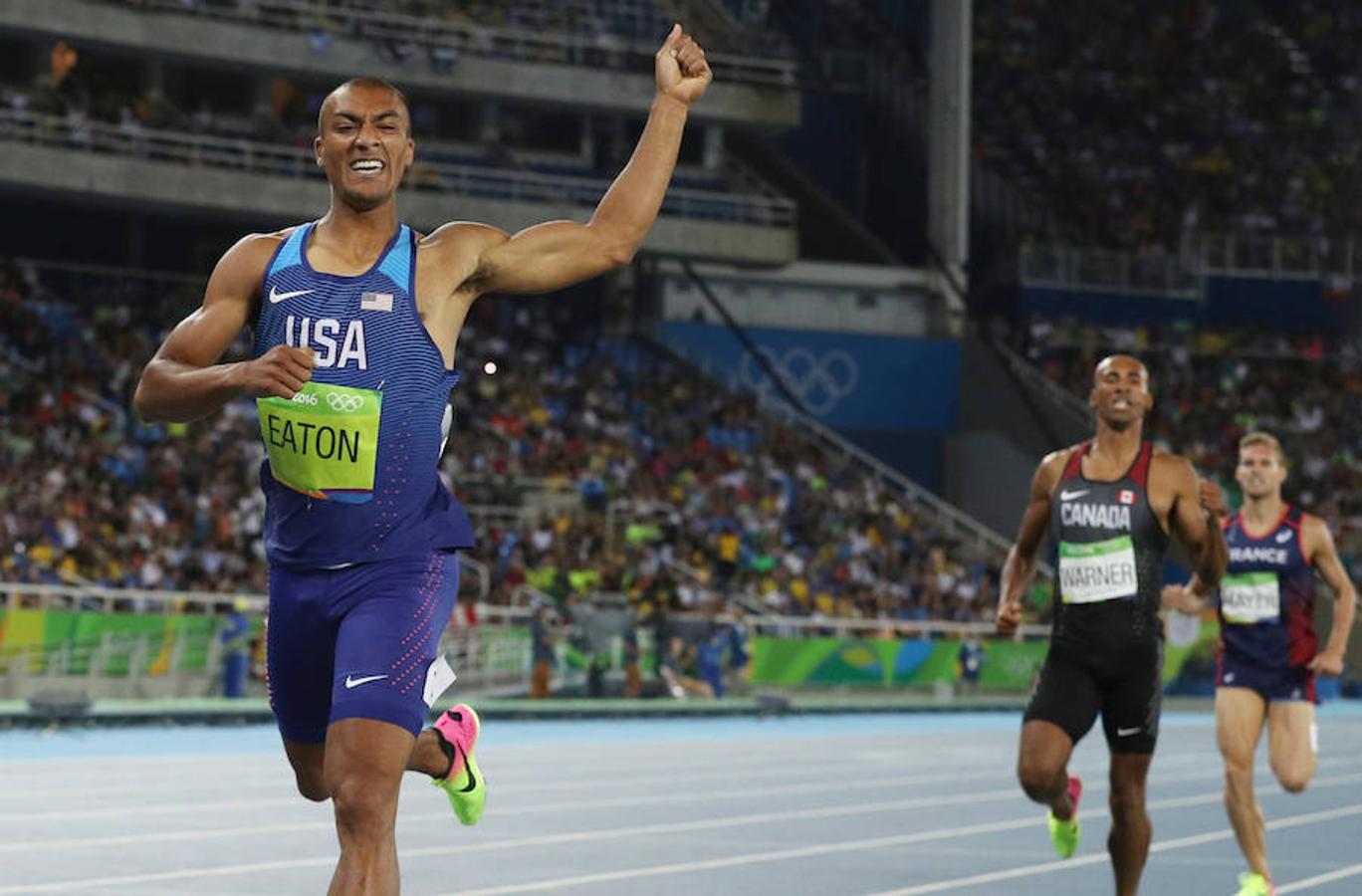 El estadounidense Ashton Eaton conserva la medalla dorada de decatlon