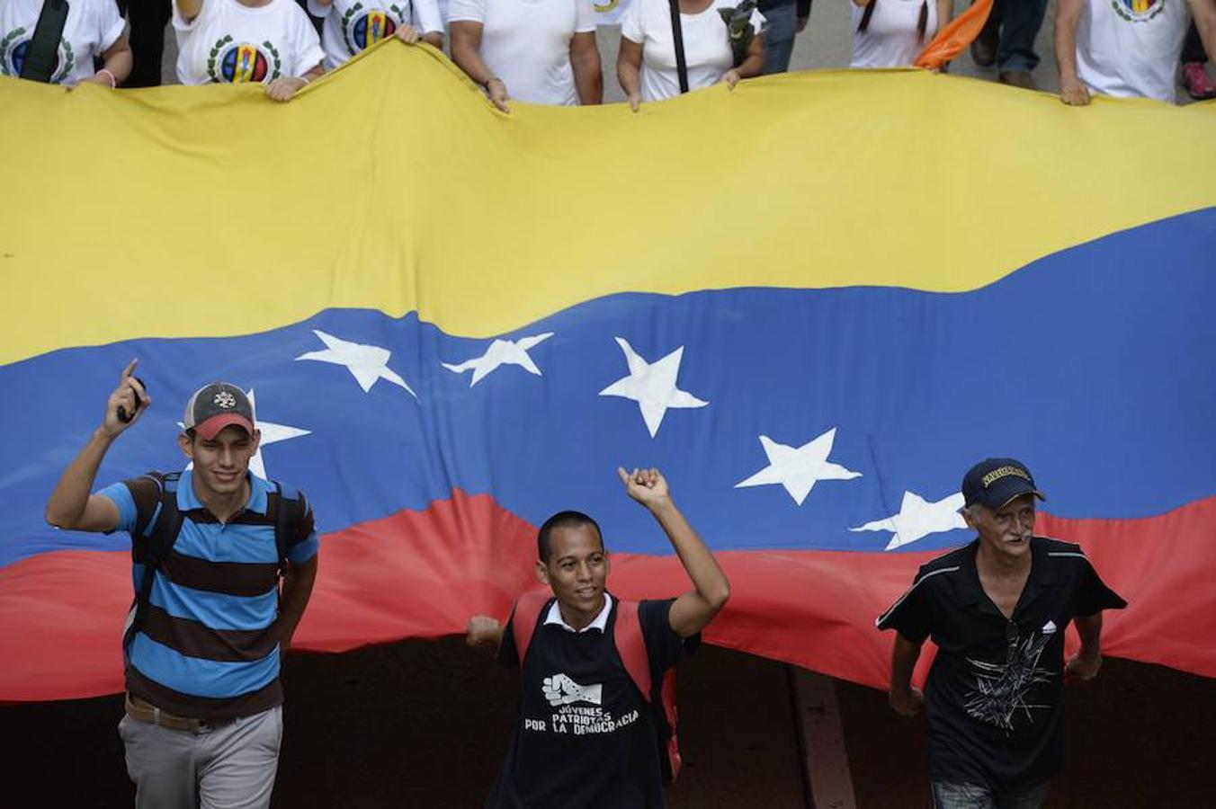 La oposición venezolana toma las calles de Caracas