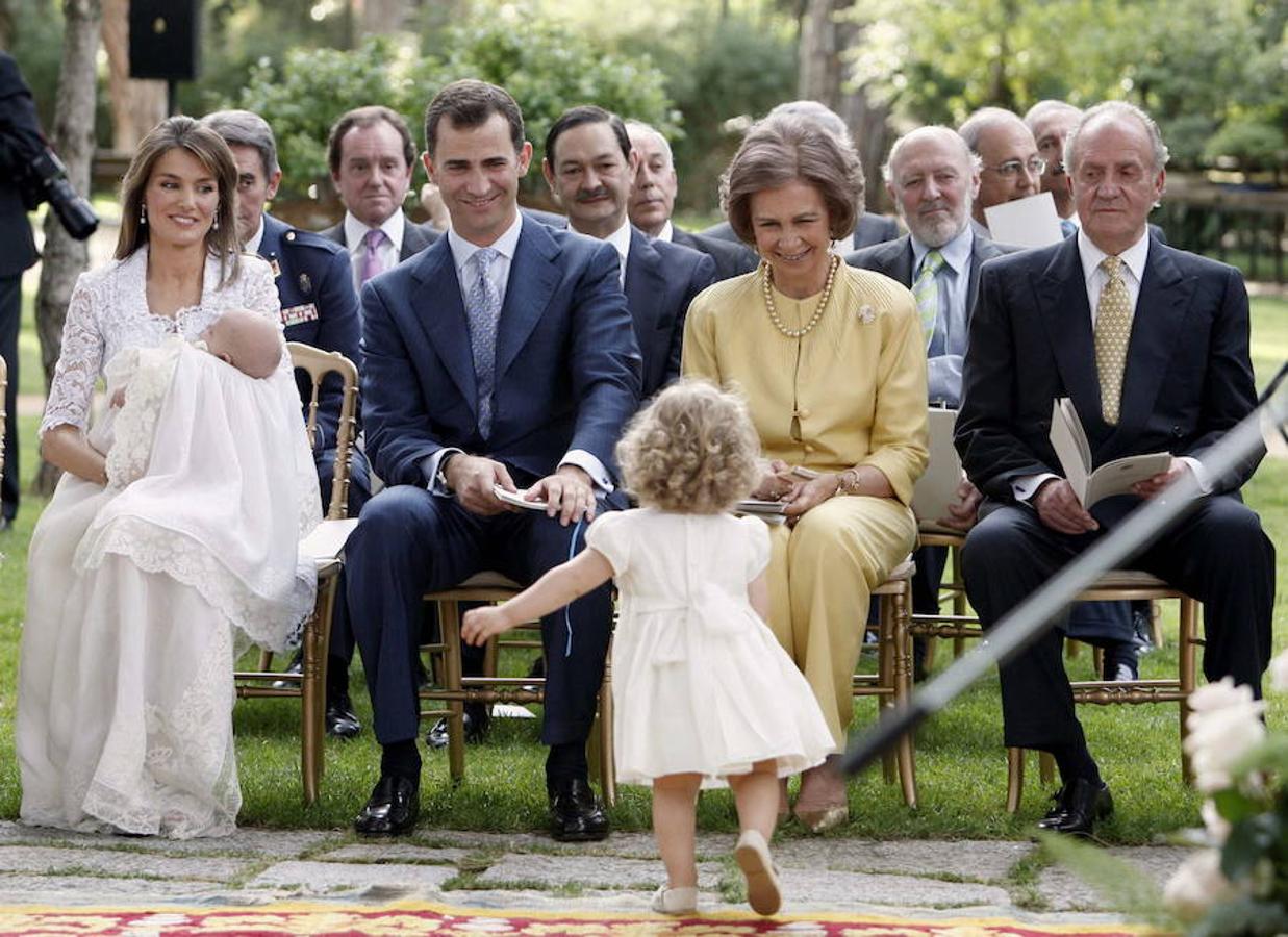 Bautizo de la Infanta Sofía en el Palacio de la Zarzuela.