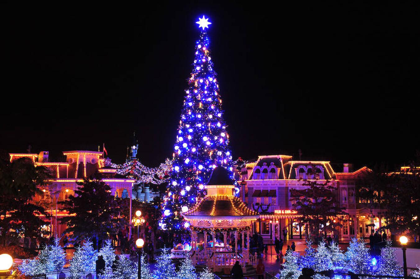 La Navidad llega a Disneyland