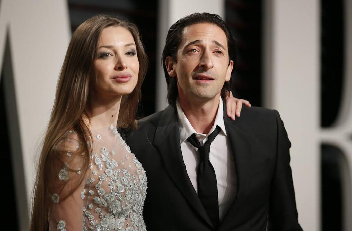 El actor Adrien Brody y su pareja Lara Lieto.