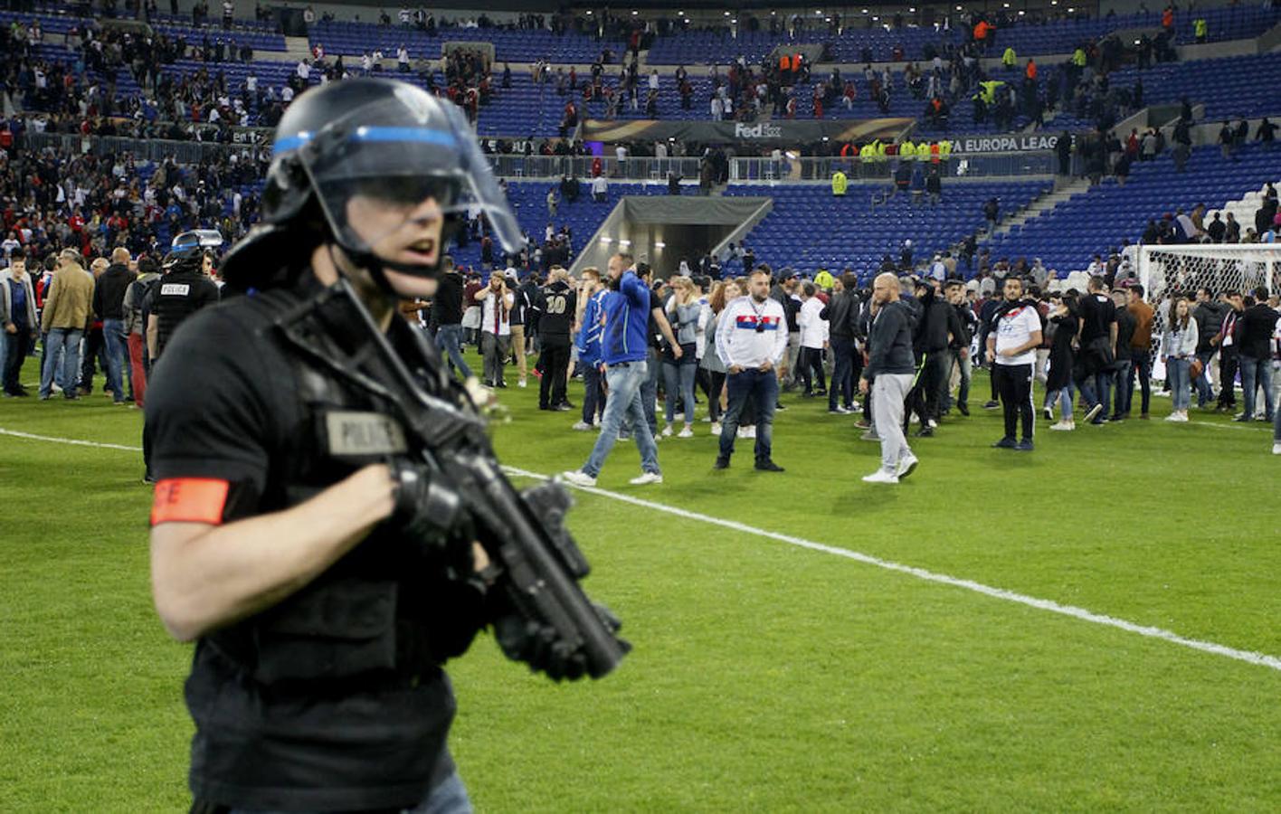 Violentos incidentes antes del Lyon-Besiktas