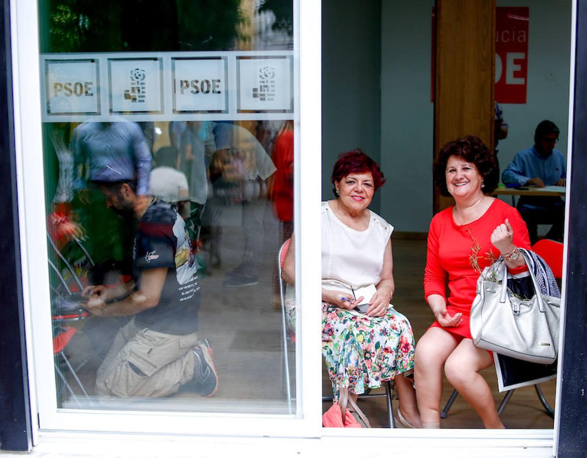 El PSOE decide su presente y su futuro